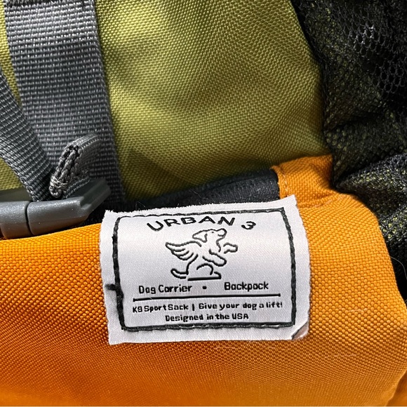 NWT URBAN 3 Dual use dog carrier and traditional back pack K9 sack-Large - Picture 7 of 8